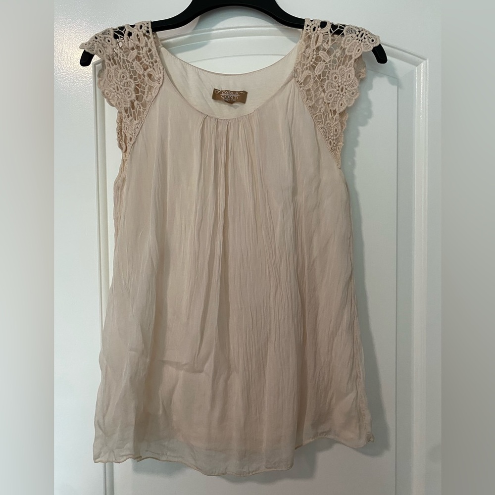 Carla Conti sleeveless blouse dusty pink